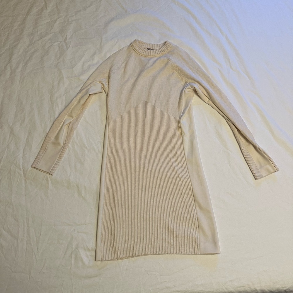 Athleta Beige Long Sleeve Dress